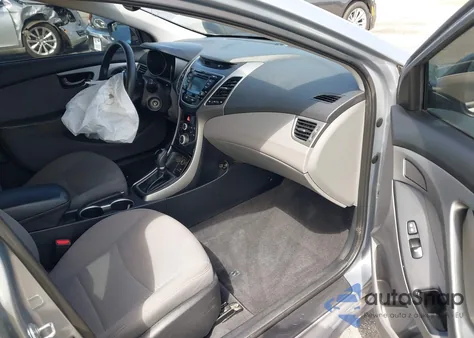 2016 Hyundai Elantra Se из США, поврежденный, VIN 5NPDH4AE1GH725356